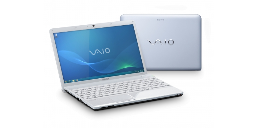 Sony Vaio PCG 61611M 15,5 Silber 4 GB, 320 GB HDD Windows7 Ultimate