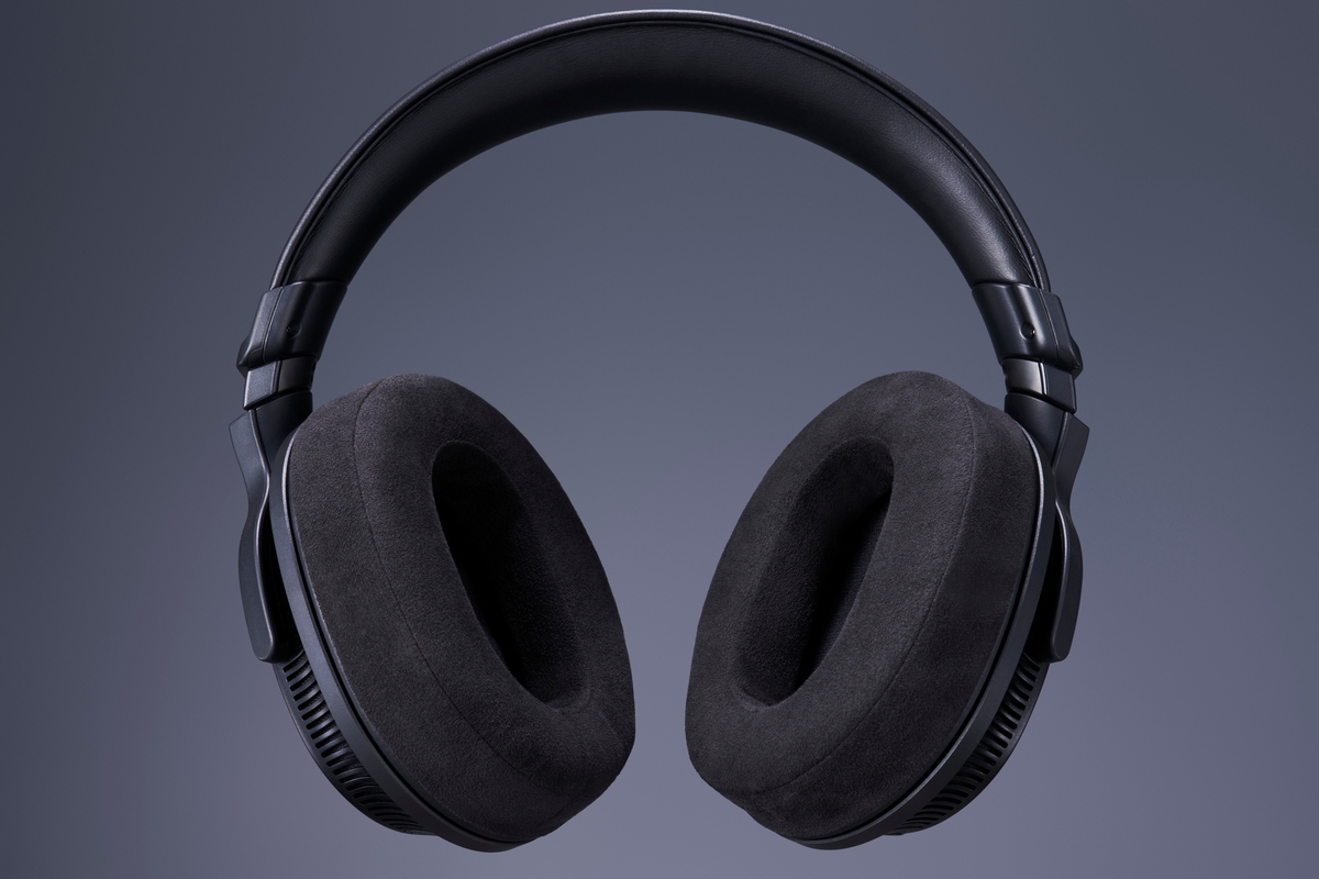 MDR-MV1 Studio Monitor Headphones - Sony Pro